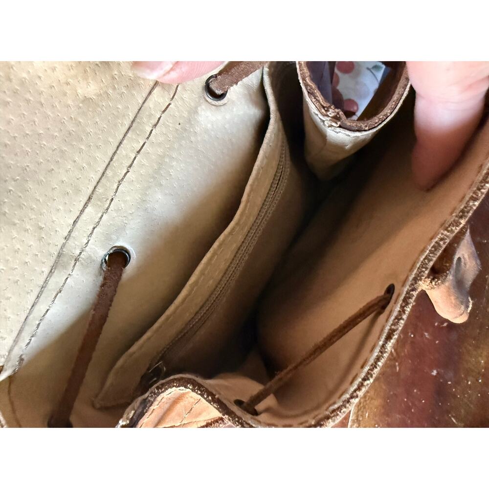 Vintage Distressed Brown Leather Backpack | Rustic Rucksack | Adjustable Straps - Picture 3 of 4
